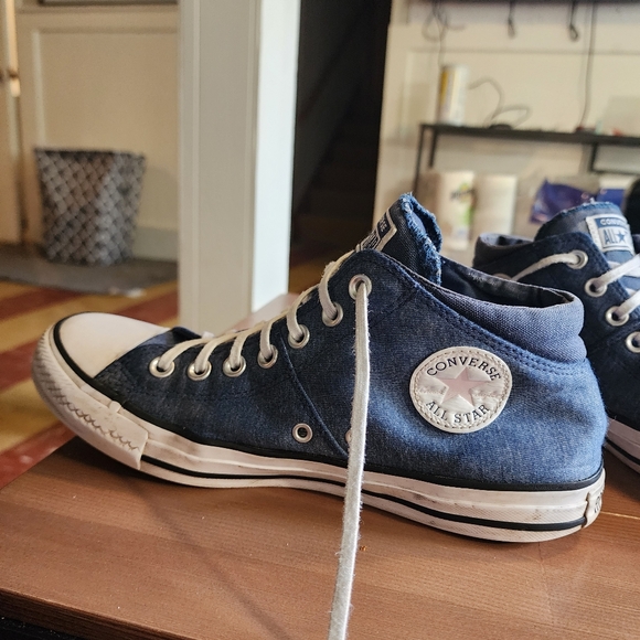 Converse Navy High-Tops with White Accents - Picture 5 of 6